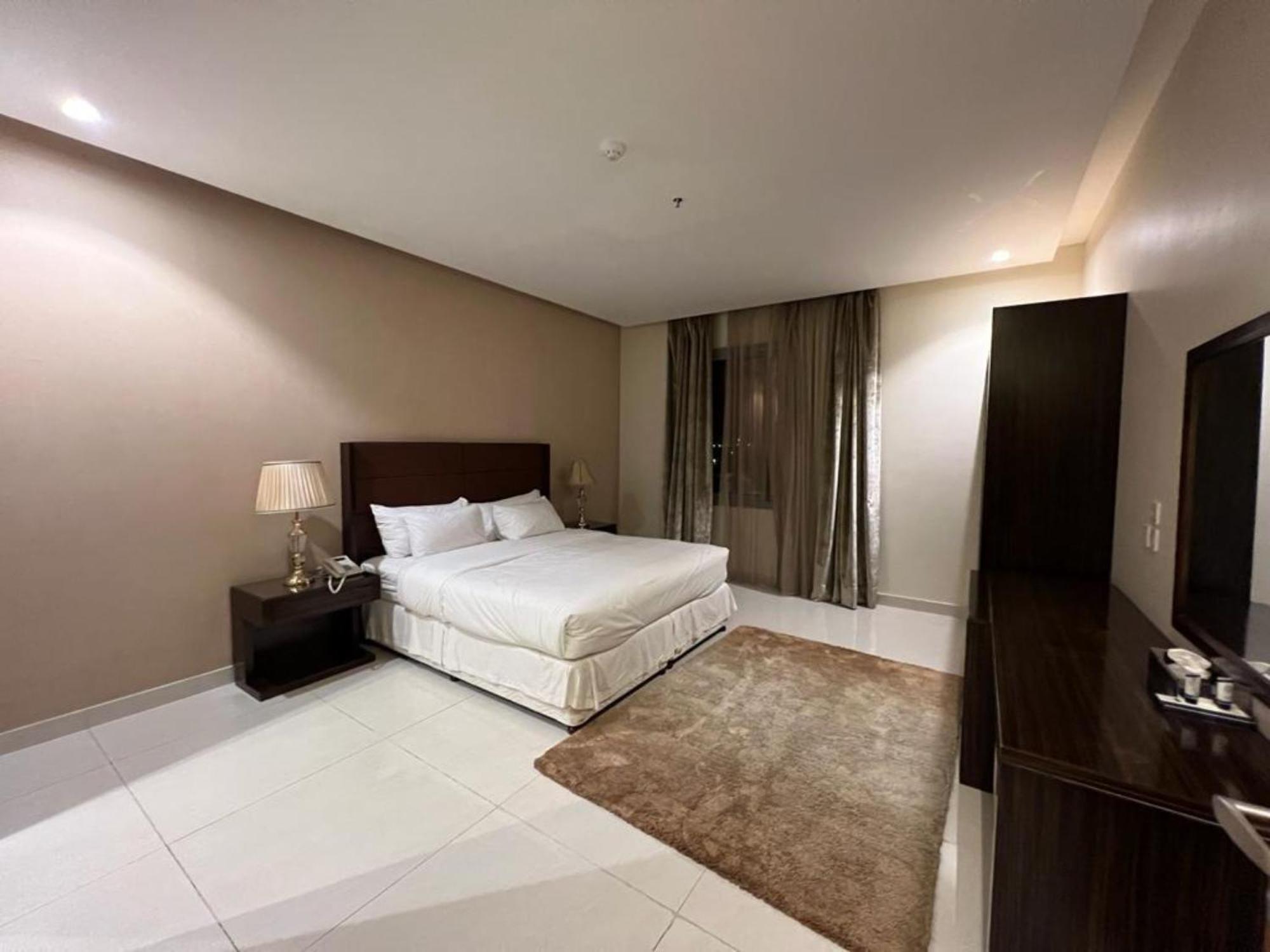 Aparthotel Obhur *